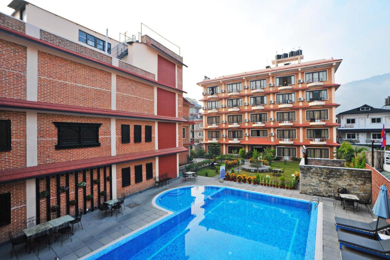 Hotel Dandelion Pokhara Exterior foto